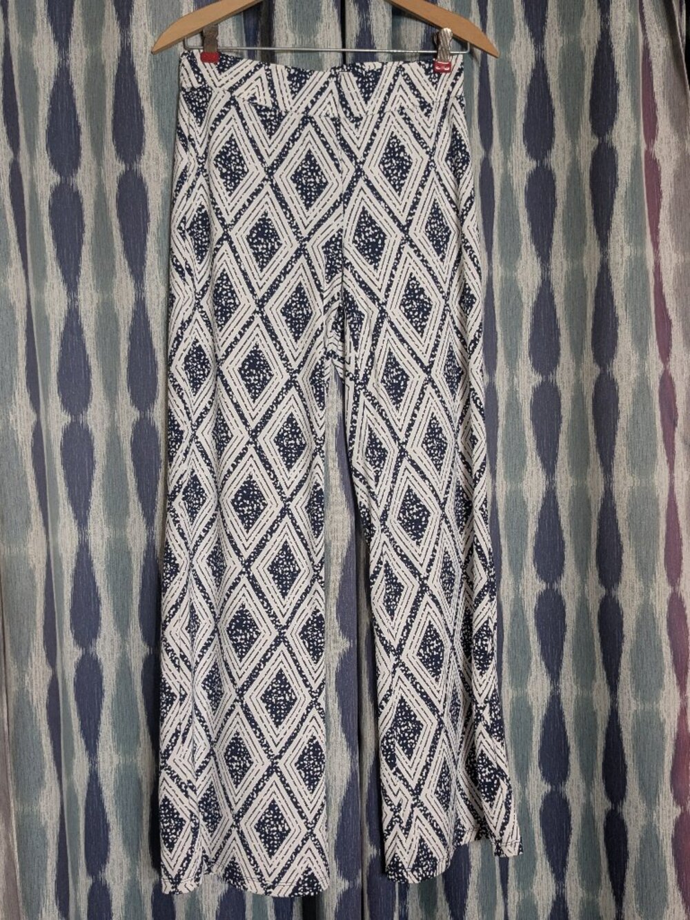 A. Byer Navy White Geometric Palazzo Pants Size Medium